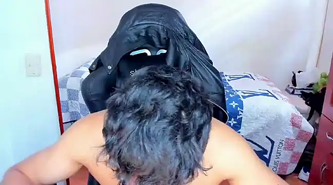 Tommy Bred online show from January 2025 06:46:01 PM