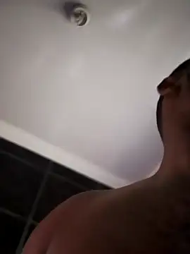 Snapshot of TheTwist chatting on February 2025 06:45:02 AM TheTwist online show from February 2025 06:45:02 AM