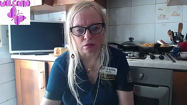 martachatte online show from March 2025 11:32:01 AM