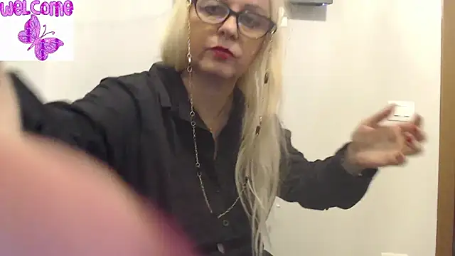 martachatte online show from March 2025 03:58:02 PM