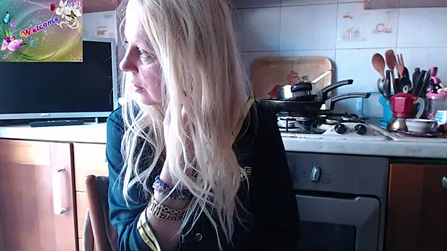 martachatte online show from September 2025 07:42:01 AM