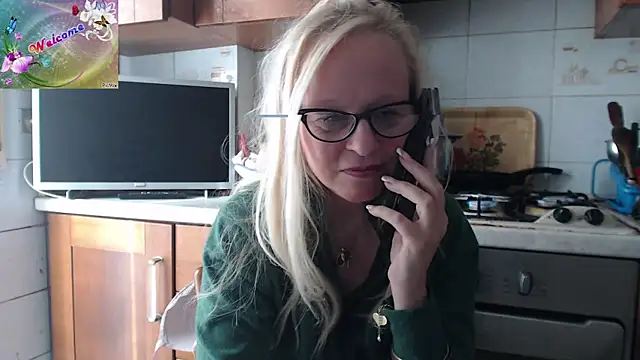 martachatte online show from November 2025 09:28:02 AM