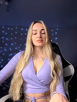 Snapshot of minalawarden chatting on December 2025 10:09:02 AM minalawarden online show from December 2025 10:09:02 AM