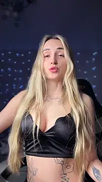 Snapshot of minalawarden chatting on February 2026 10:22:02 AM minalawarden online show from February 2026 10:22:02 AM