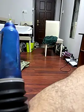 strange6696 online show from December 2025 10:07:02 PM