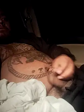 Martinez7233 online show from November 2025 11:12:01 AM