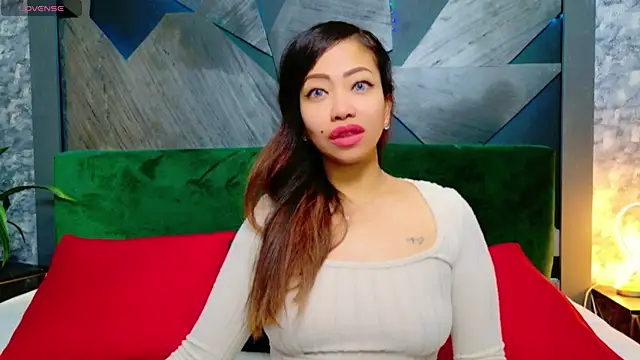 ElyaQuinn online show from January 2025 09:56:01 AM