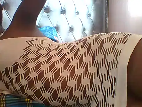 Sexy Chocolate Babe online show from February 2025 06:31:01 AM