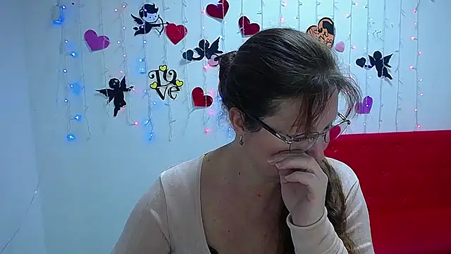 VanessaHotts online show from February 2025 09:25:02 AM