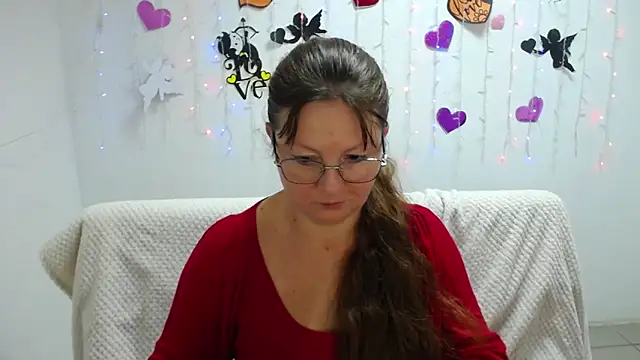 VanessaHotts online show from March 2025 09:29:01 AM