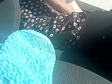 Snapshot of marilynecoquine chatting on March 2026 01:48:01 PM marilynecoquine online show from March 2026 01:48:01 PM