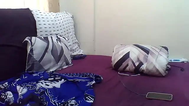 Snapshot of AddictiveAssCurves chatting on September 2025 07:21:02 AM AddictiveAssCurves online show from September 2025 07:21:02 AM