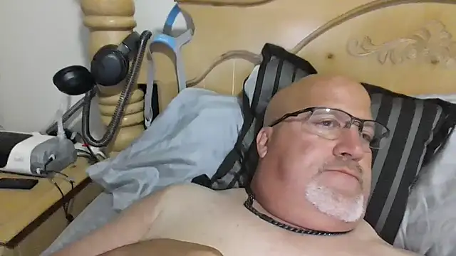 Bigbear0563 online show from September 2025 05:42:01 AM