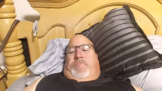 Bigbear0563 online show from October 2025 02:26:01 PM