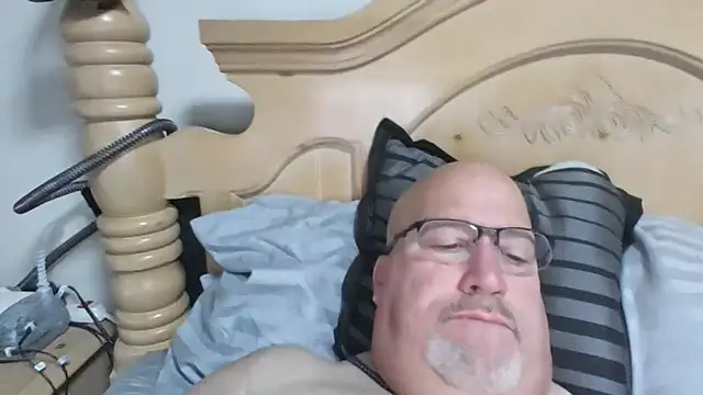 Bigbear0563 online show from November 2025 04:50:01 PM