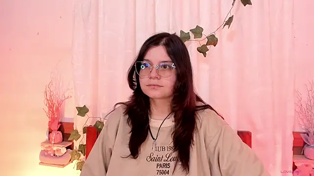 Mey moon online show from February 2025 07:24:02 PM