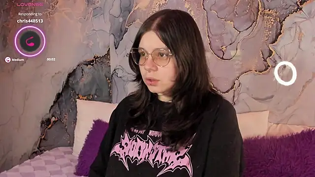 Mey moon online show from February 2026 04:19:01 AM