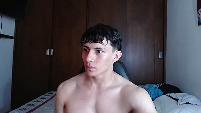 aresholland online show from February 2025 04:43:01 AM