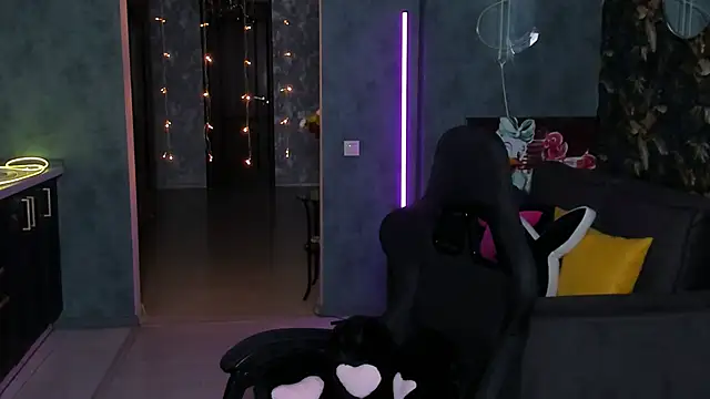 Snapshot of Blckmirrorr chatting on February 2026 01:53:02 PM Blckmirrorr online show from February 2026 01:53:02 PM