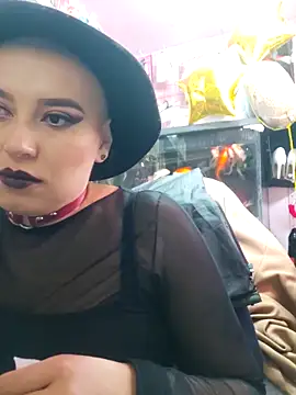 TamySweetness online show from February 2025 01:14:01 PM