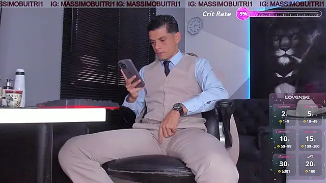 massimo g online show from October 2025 09:35:02 PM