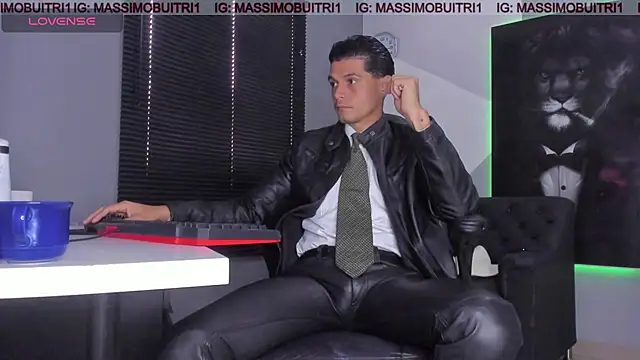 massimo g online show from November 2025 12:49:02 PM