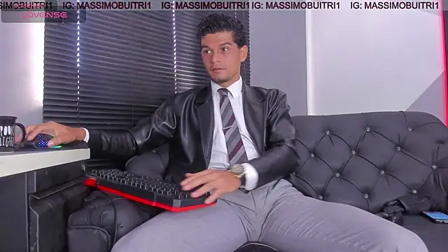 Snapshot of massimo_g chatting on July 2026 12:11:01 PM massimo g online show from July 2026 12:11:01 PM