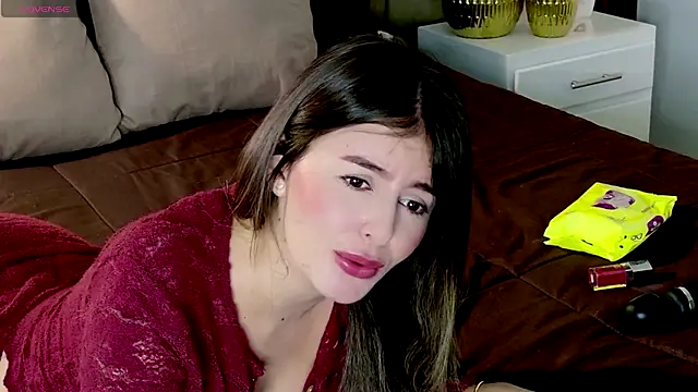 Isabellacharm online show from April 2026 04:30:02 PM