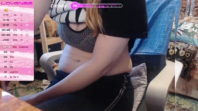 Snapshot of sweetbbabe chatting on January 2025 01:43:01 PM sweetbbabe online show from January 2025 01:43:01 PM