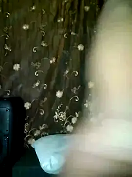 Snapshot of zayona1 chatting on March 2026 12:21:01 AM zayona1 online show from March 2026 12:21:01 AM