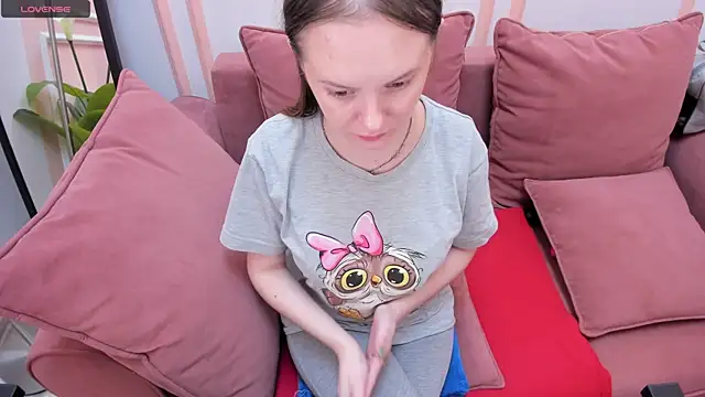 JannaVerdi  online show from October 2025 06:31:01 AM