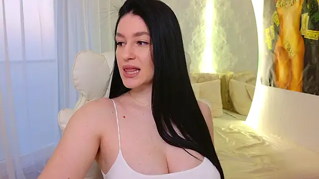 moniqque online show from March 2026 05:11:01 AM