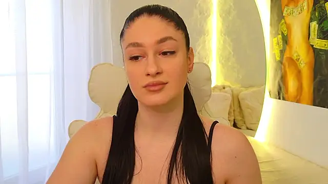 moniqque online show from March 2026 10:54:02 AM