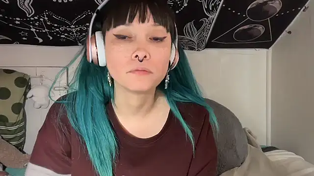 FRRANNKIE online show from February 2025 06:52:01 PM