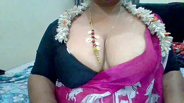 Snapshot of archanatelugu9 chatting on January 2025 01:45:02 PM archanatelugu9 online show from January 2025 01:45:02 PM