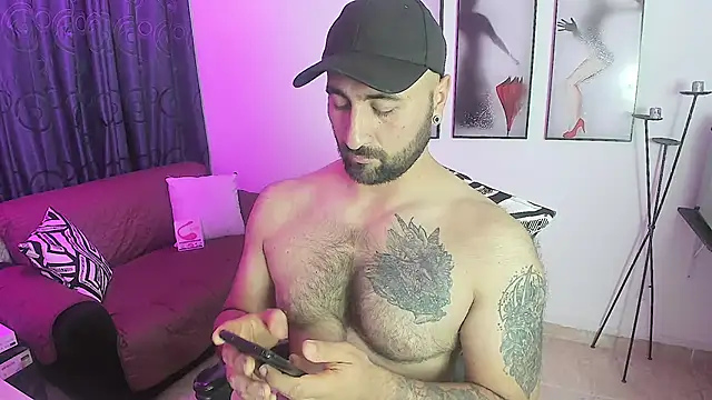 Leon 1234 online show from January 2025 11:24:01 PM