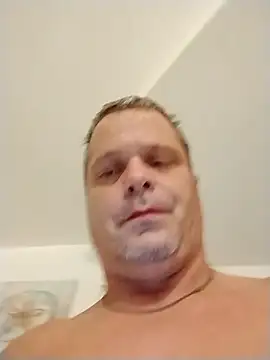 JRock69nKzoo online show from January 2026 11:31:02 PM