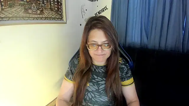 Ivette Shaira online show from July 2026 12:09:01 PM