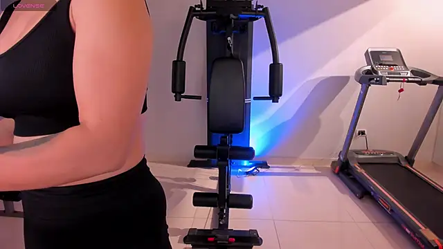 Snapshot of BiancaPierce chatting on February 2026 11:52:01 AM BiancaPierce online show from February 2026 11:52:01 AM