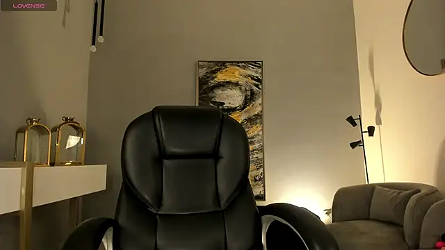 SophiePalmer online show from February 2025 01:22:01 PM