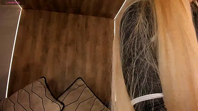 SophiePalmer online show from March 2025 11:08:02 AM