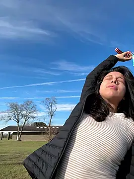 Natur4lBeautyb33 online show from January 2026 09:31:02 PM