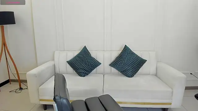 SunnyRivers online show from October 2025 04:38:02 PM