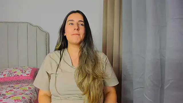 Hanna86 online show from April 2026 01:22:01 AM