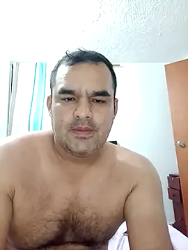 Snapshot of Angeelus2 chatting on February 2025 10:28:02 PM Angeelus2 online show from February 2025 10:28:02 PM