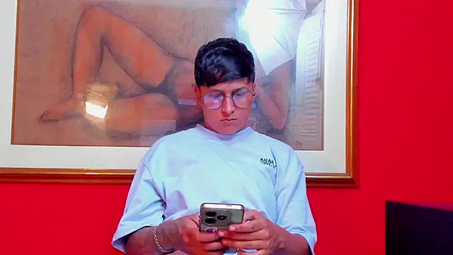 Tamarahryan online show from April 2026 04:25:01 PM