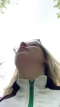 KissMissAngela online show from April 2026 10:11:01 AM