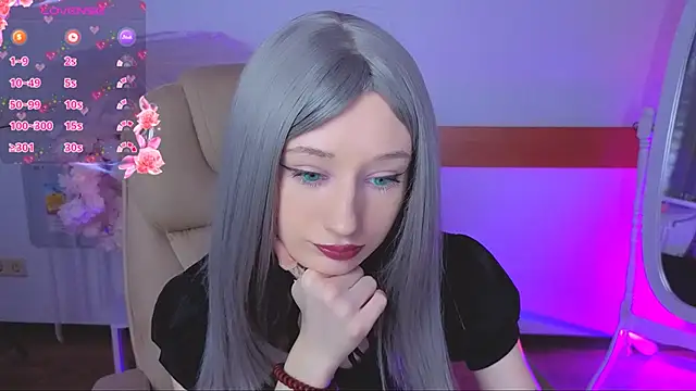 Katia Kim online show from November 2025 06:24:02 AM