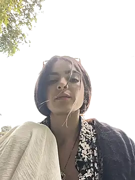 Sam Sara online show from March 2025 05:26:02 PM