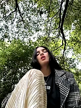 Sam Sara online show from October 2025 06:25:02 PM